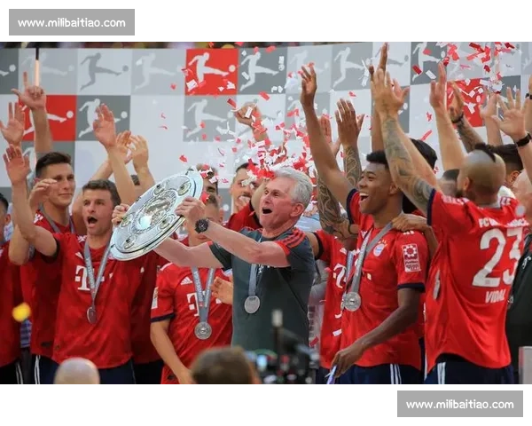 欧冠终极预测：历史数据揭秘，冠军奖杯花落谁家